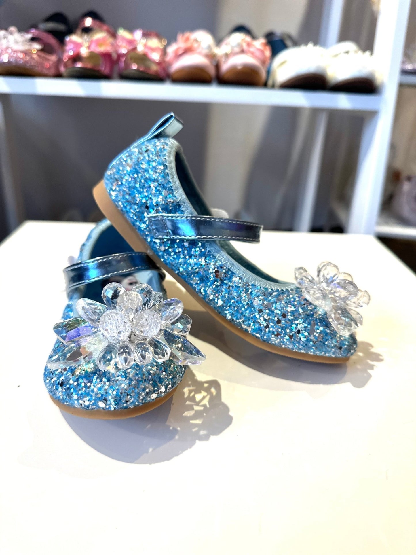 Frozen Elzas kurpītes ar kristāliem zilas - Bazilio