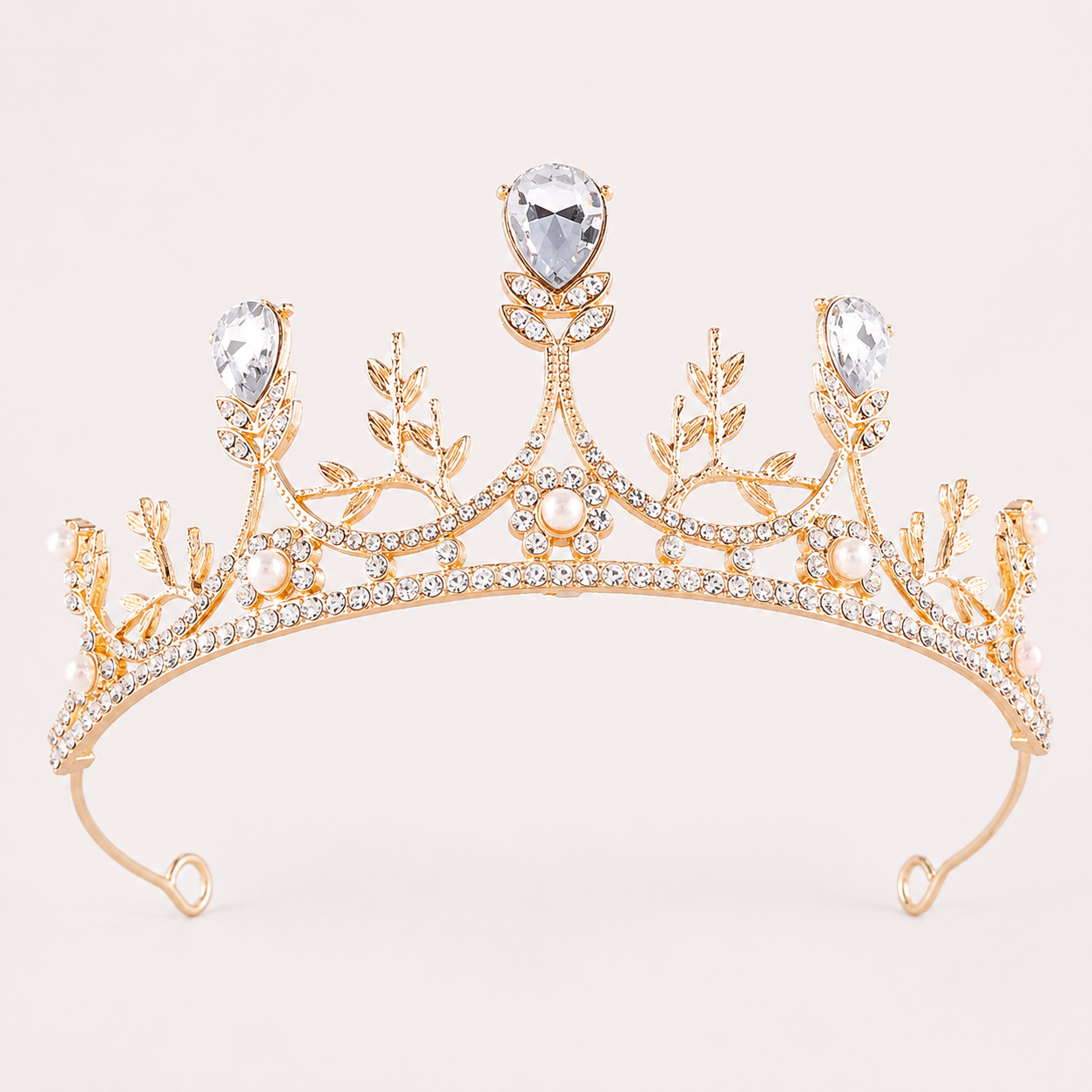 Grezns princeses kronis zelta ietvarā