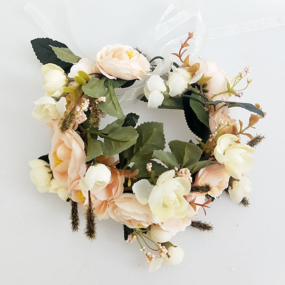 Maksligo ziedu vainags gaiss, balts, kupls, ziedi