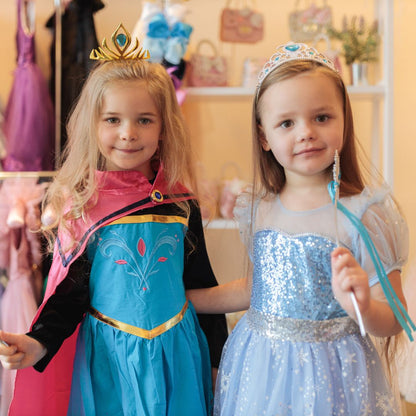 PRINCESES ANNAS KLEITA GARA AR APMETNI - Bazilio