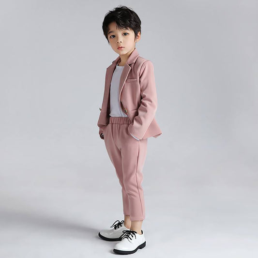 Stilīgs uzvalks zēnam vecrozā